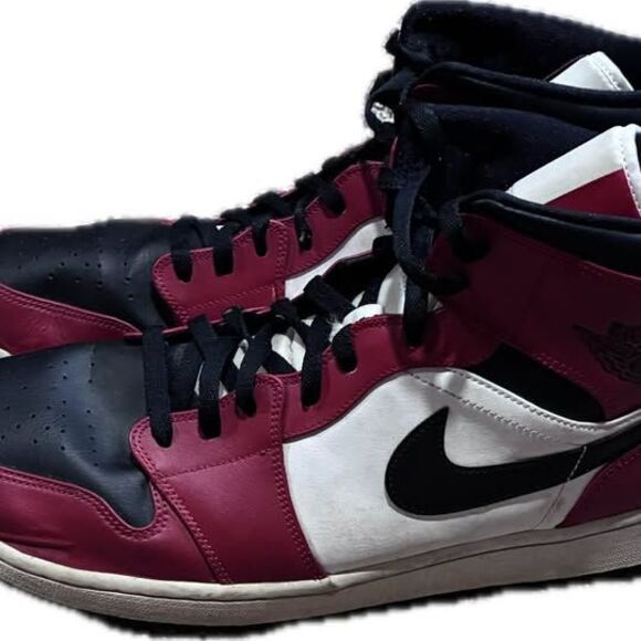 Nike Air Jordan 1 Mid \